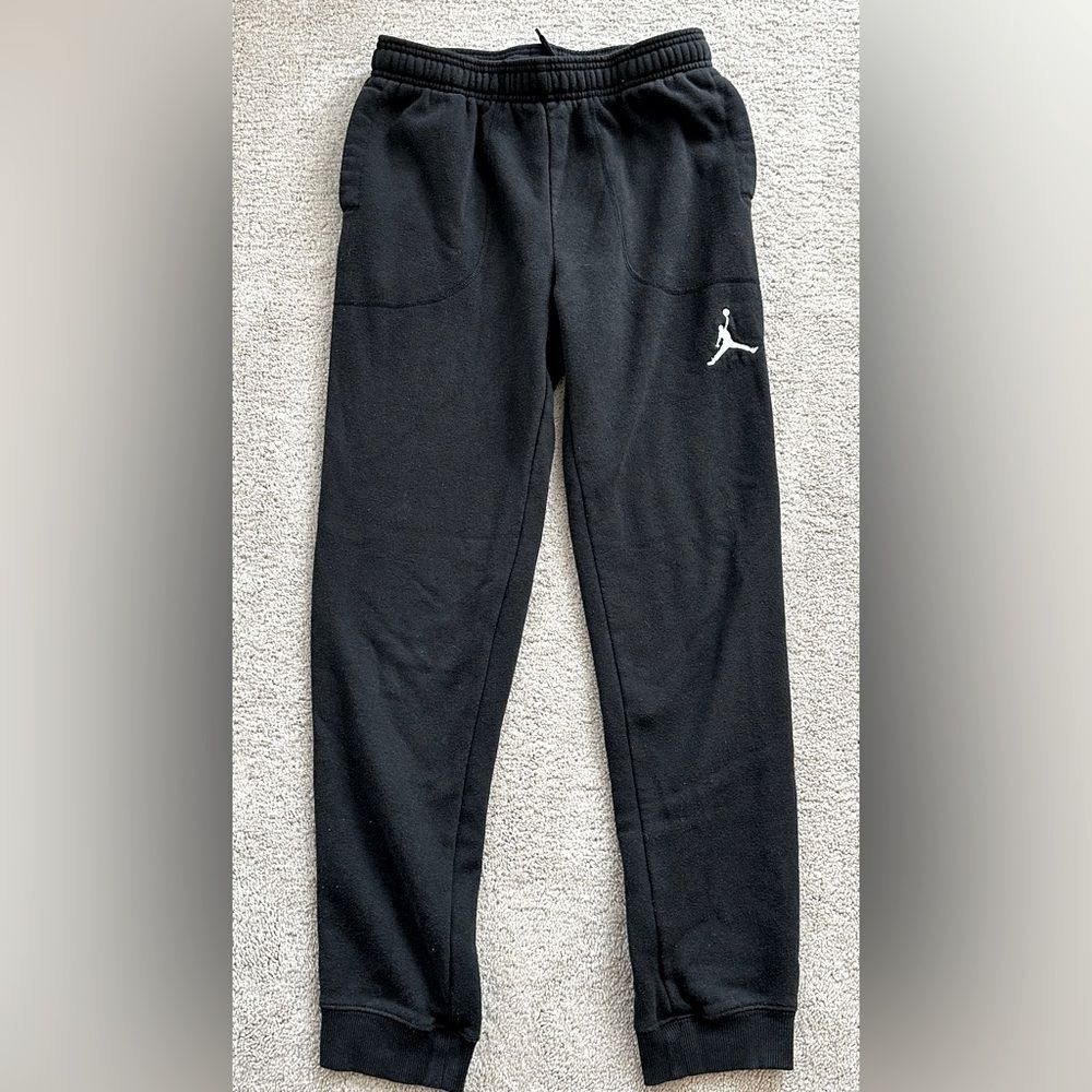 Jordan Fleece Sweatpants, size L (Unisex) Youth 12-13